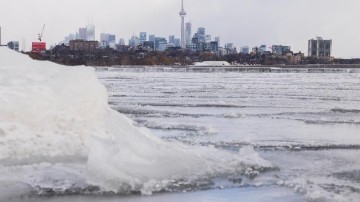 开云体育app下载-加拿大滑雪爱好者“拒赴美”，特朗普言论致预订量暴跌