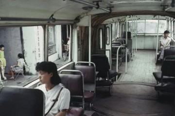 开云体育下载-43年了，为什么那么多人怀念1983年？