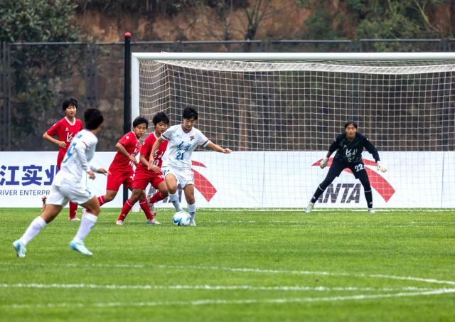 1732098003881025787.jpg 2024.11.20女足D组,辽宁(白)-河北(红).jpg